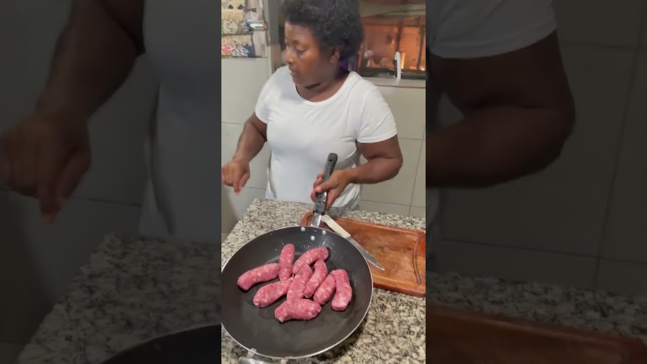 Olha a Panelada Que Minha Mãe Fez