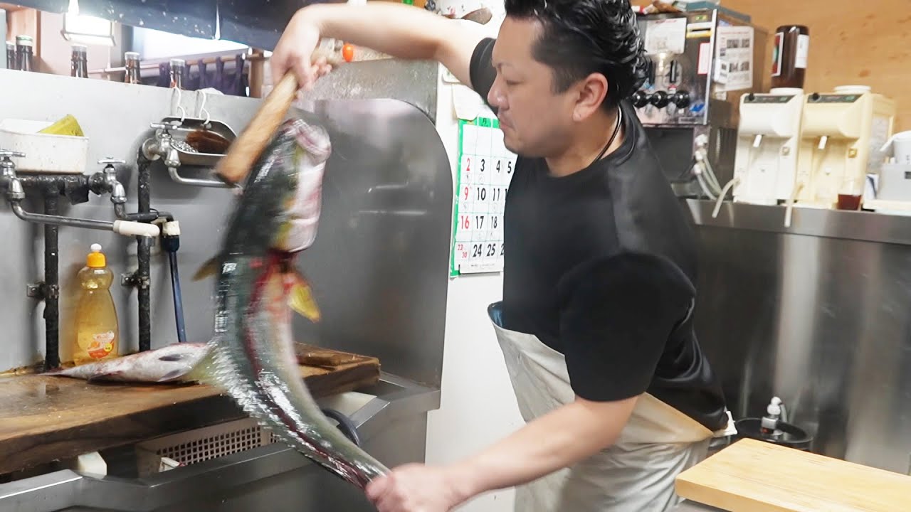 高級鮮魚が飛ぶように売れる！夜まで満席の漁師小屋【福岡】