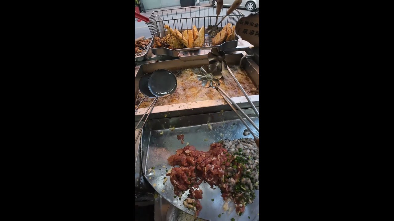 LIVE | INSANELY Crispy Beef & Oyster Pancake 🥩🦪 | Ultimate Street Food Crunch