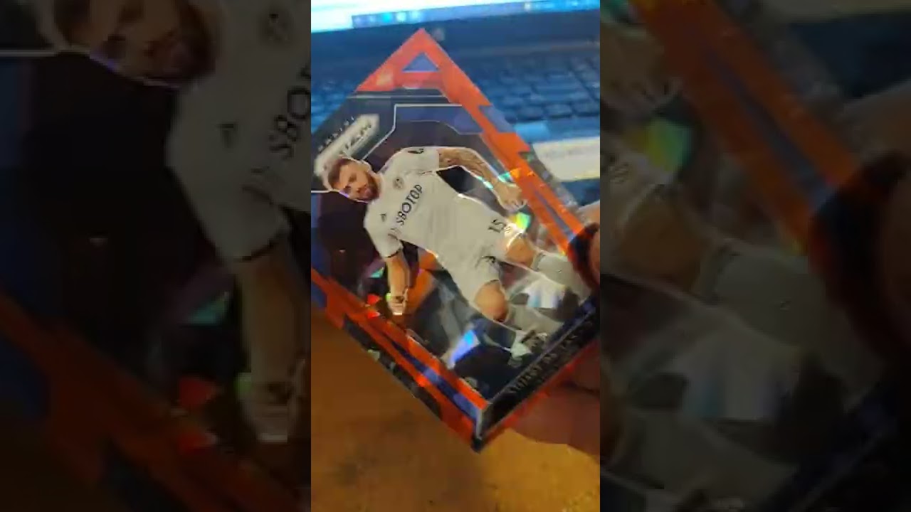 Stuart Dallas Rookie Soccer Card 