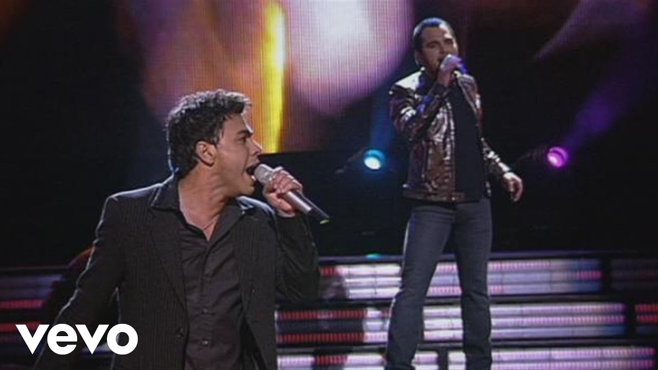 Zez&eacute; Di Camargo & Luciano - Sufocado (Drowning) (Ao Vivo)