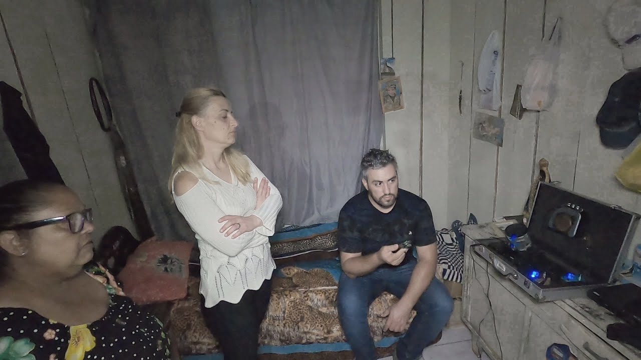 AJUDAMOS A FAMÍLIA E NO SPIRIT-BOX DESCOBRIMOS TUDO