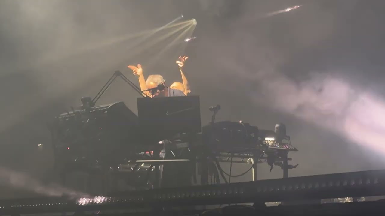 Underworld - Kittens - Live at Alexandra Palace April 6, 2024