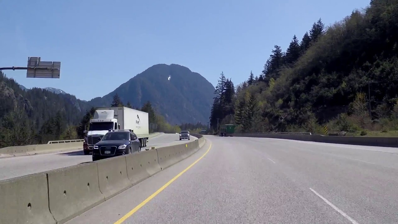 HOPE - British Columbia (BC) - Canada - Driving Tour in Small Town with Gorgeous Scenery