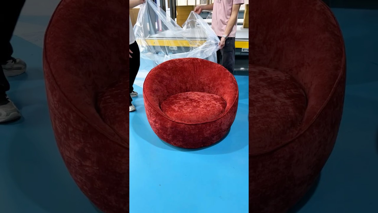 A sofa chair that can be put into a box. #sofa #sofachair #chair #sofacover #sofaygo #sofabed #sofas