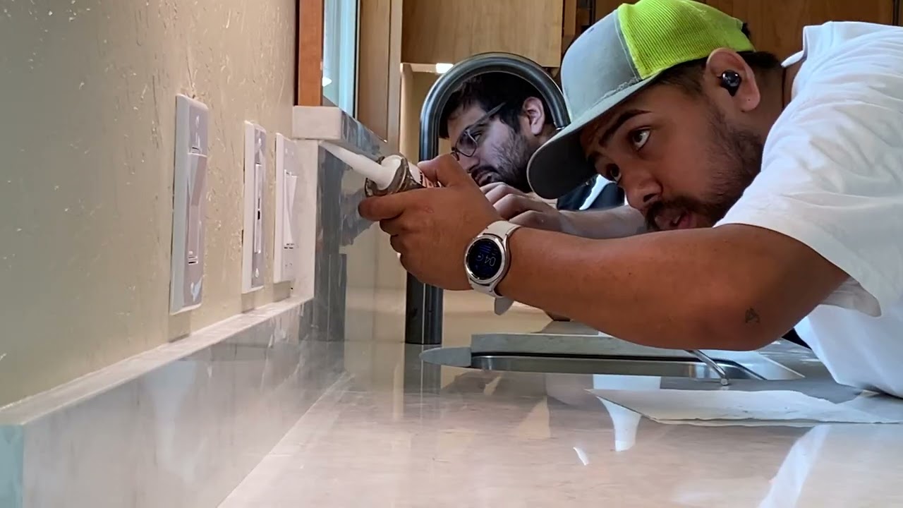 Kitchen Remodel Part 12 – Quartz Backsplash Installed