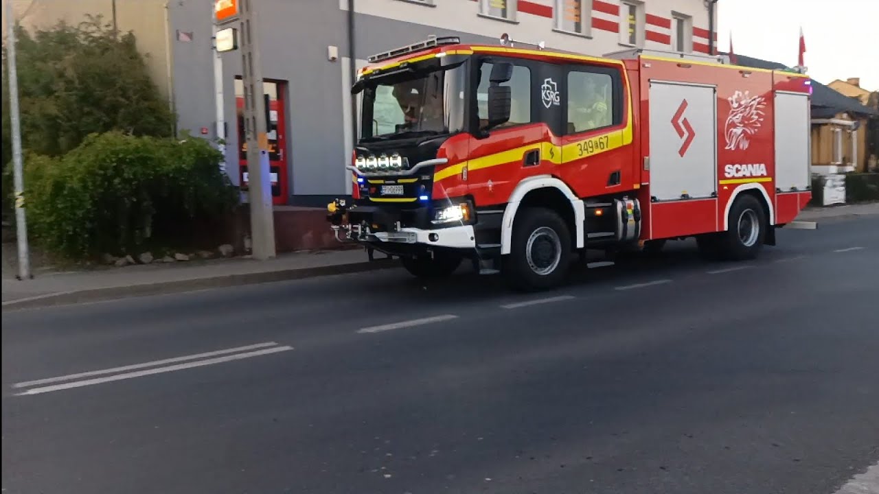 [MEGA TRĄBY]Alarmowanie i wyjazd 2 zastępów KSRG OSP Rozprza 349[E]68 i 349[E]67 do pożaru