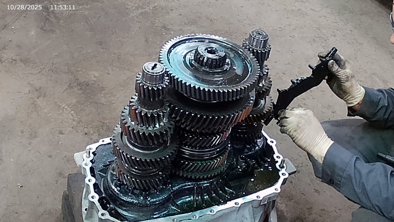 Eaton Endurant Input Shaft Removal 