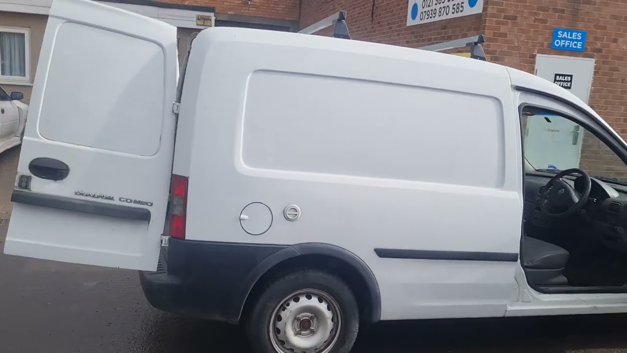 LV03ZPR VAUXHALL COMBO 1700 LPG 2003