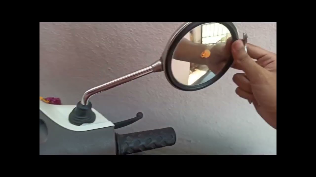Access 125 Chrome Mirror Repair (tightening).Do it yourself