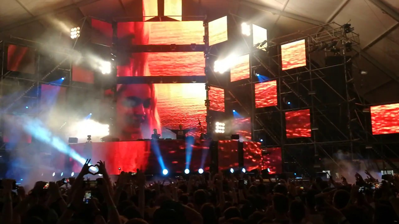 Axwell/\Ingrosso - Dawn with 