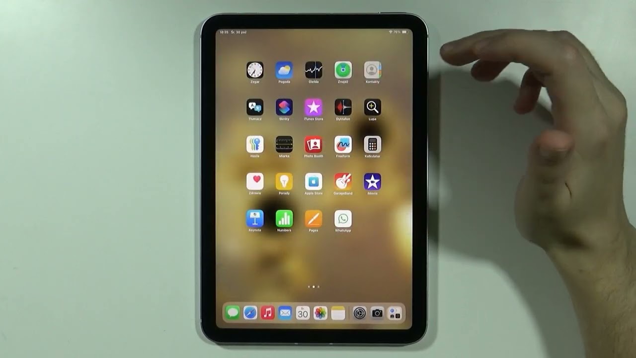 iPad Mini (A17 Pro): Jak włączyć i korzystać z funkcji Znajdź - Jak zlokalizować iPada