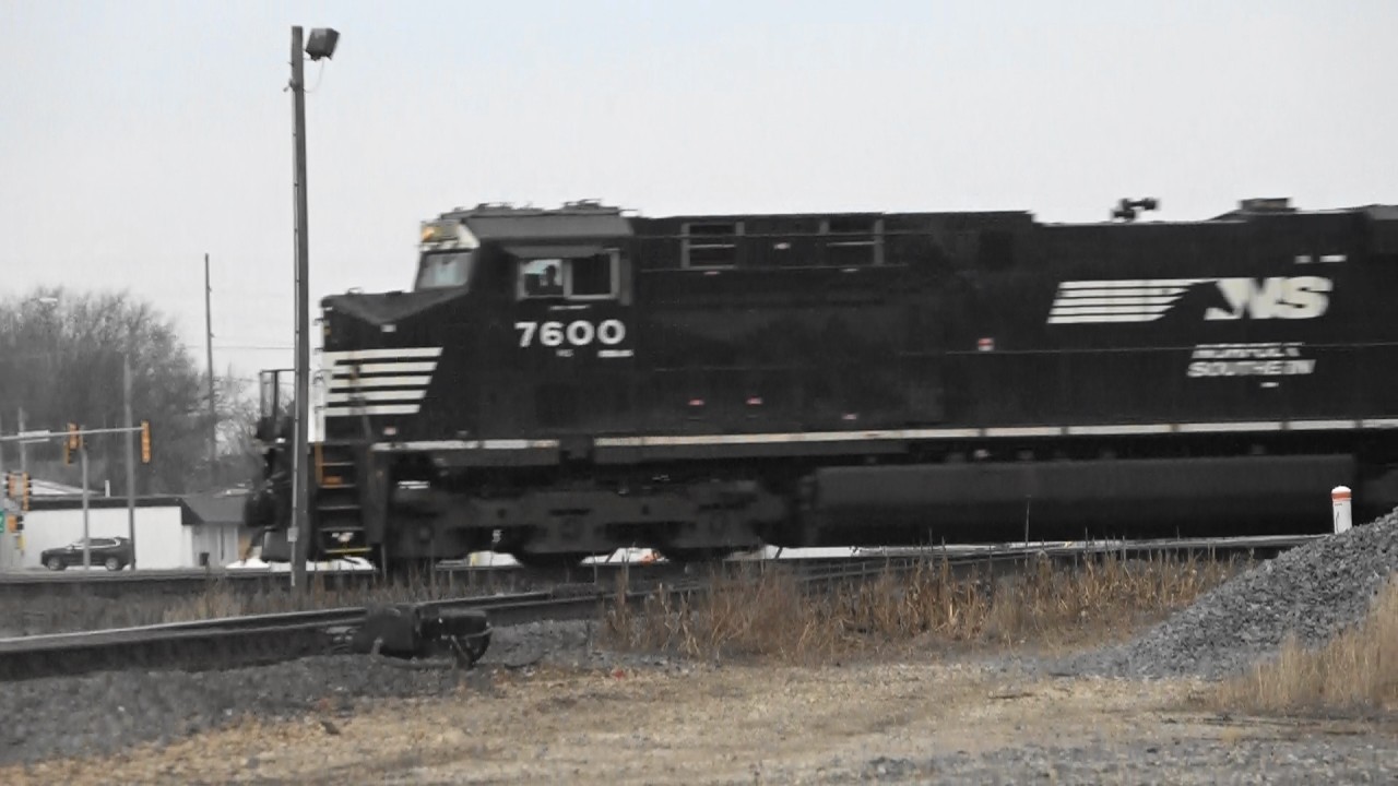 UP & NS One Unit Wonders, Tolono, IL 2/17/26