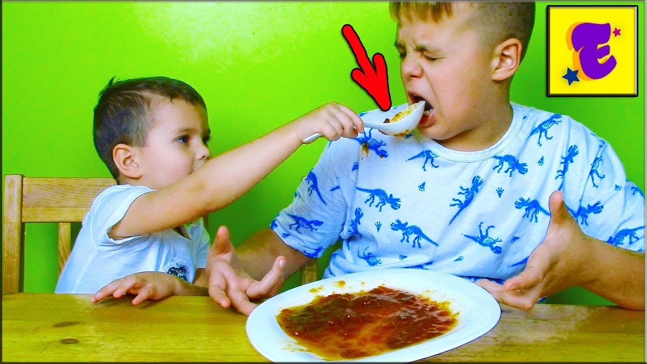 ЕГОРКА как НЯНЯ для ЯРИКА...!!!