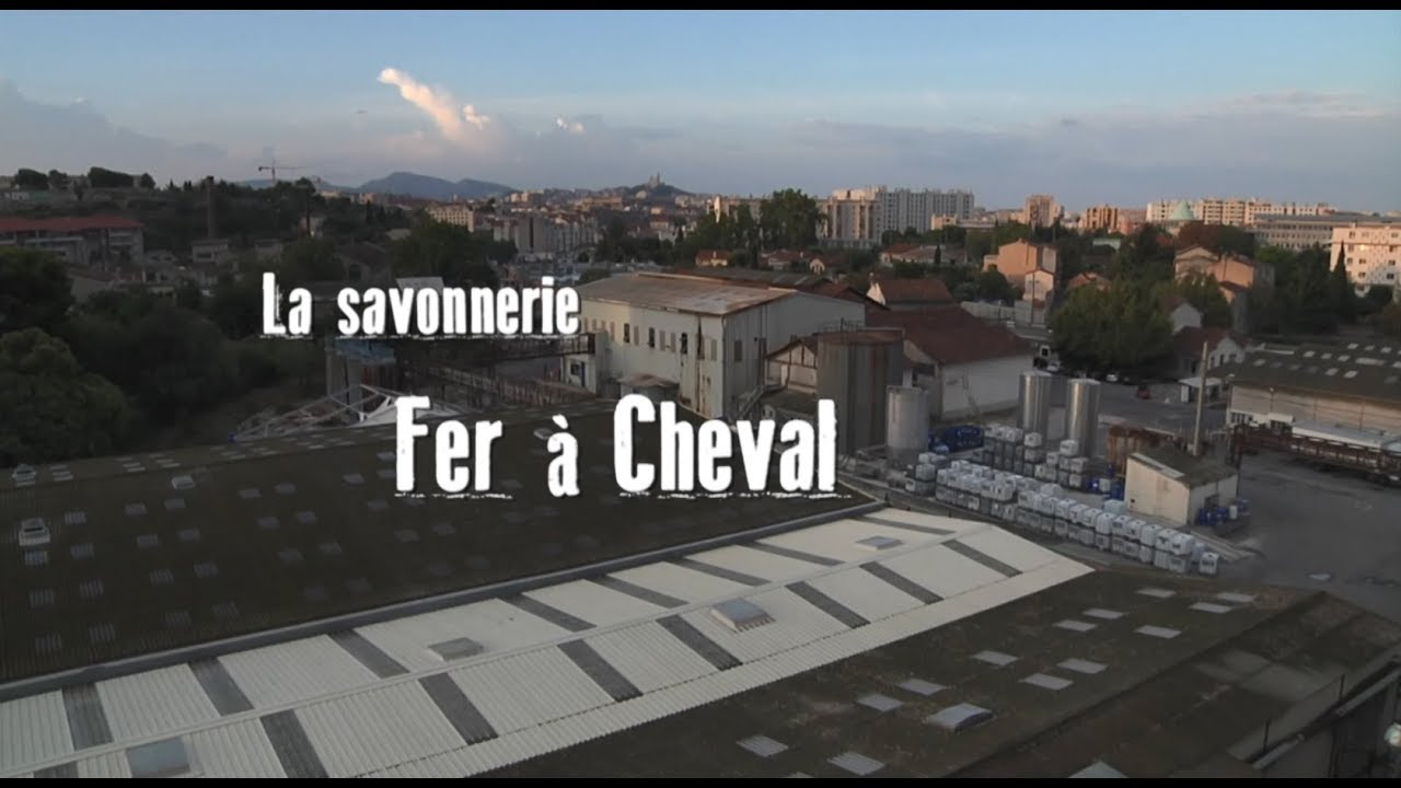 Coulisses de la fabrication du savon de Marseille à la savonnerie Fer à Cheval