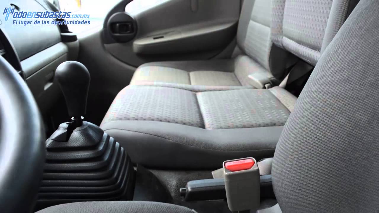 Nissan / Cabstar / 2011