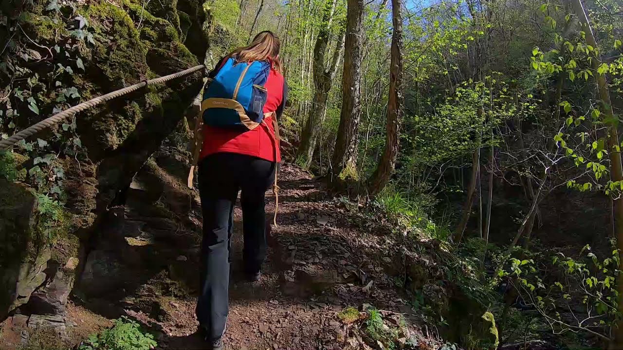 Klidinger Wasserfall zwischen Kennfus und Bad Bertrich