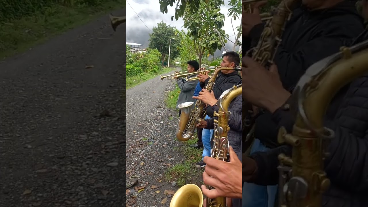 Pandita zurita ❤️ fiestas de la primavera  y la banda virgen de agua santa de pallatanga 🎺🥁🎼