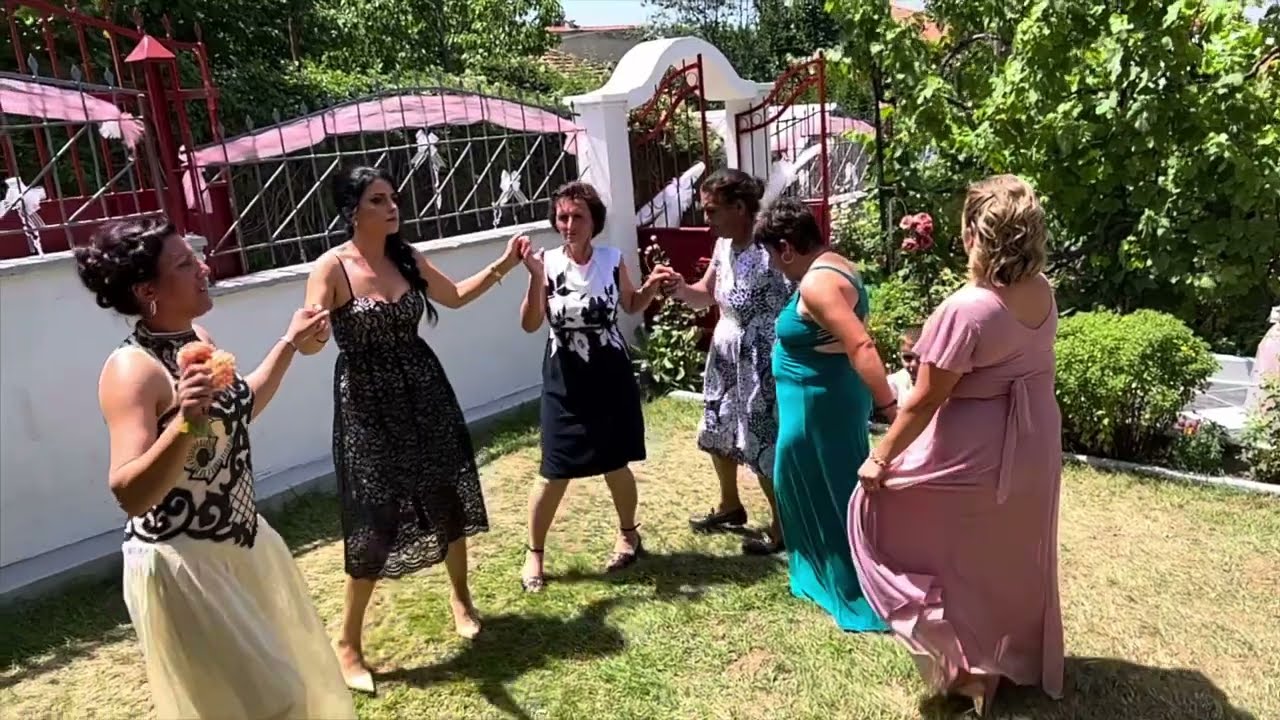 ZENSKA SVADBA MALA PRESPA -DOMA KAJ NEVESTATA (TUSE & FAVORITI)
