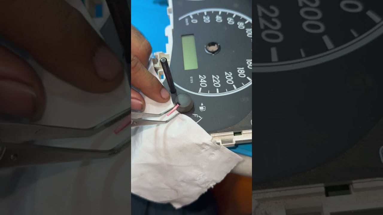 Car Meter Needle Unplug Trick Without any Damage 