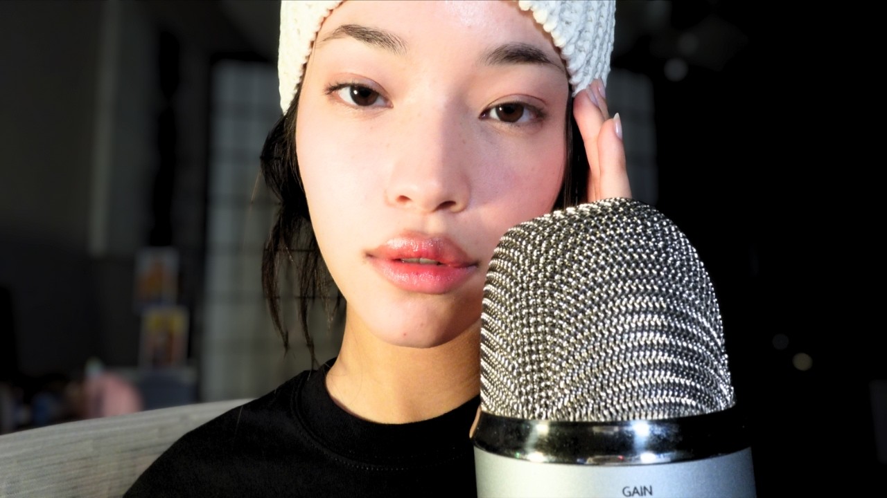 ASMR Ear to Ear Whispering 🌙 Repeating Intro & Outro, Tingly Intense Mouth Sounds ✨ Sleep Tingles