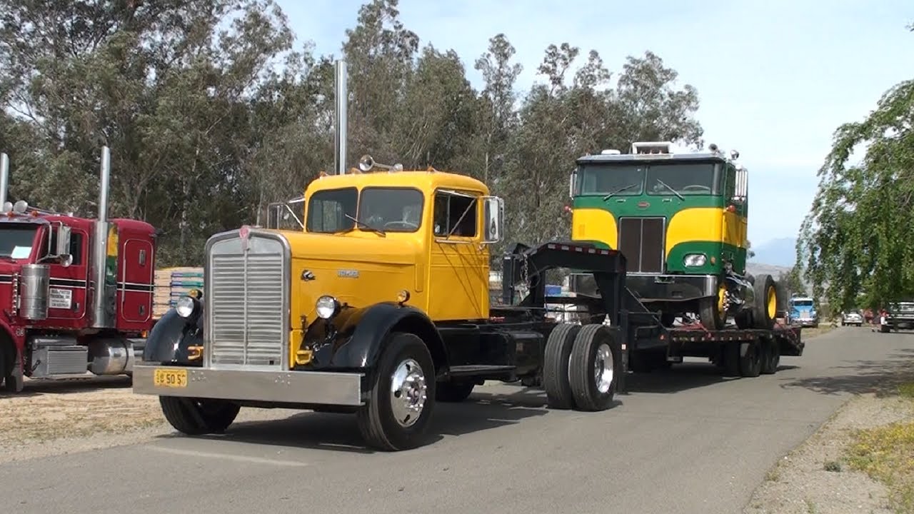 ATHS SoCal Antique Truck Show 2021 - Leaving