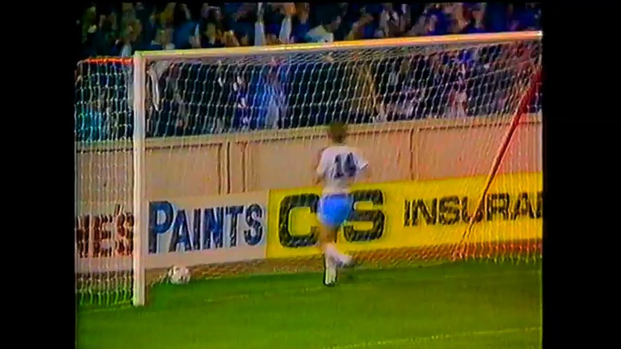MARK FALCO GOAL FOR GLASGOW RANGERS V DYNAMO KIEV AFTER THE RUSSIANS MADE A HUGE MISTAKE