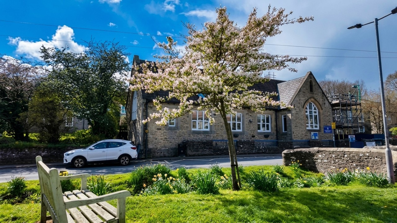 Yorkshire Countryside Walk | Peaceful Spring English Village Walk