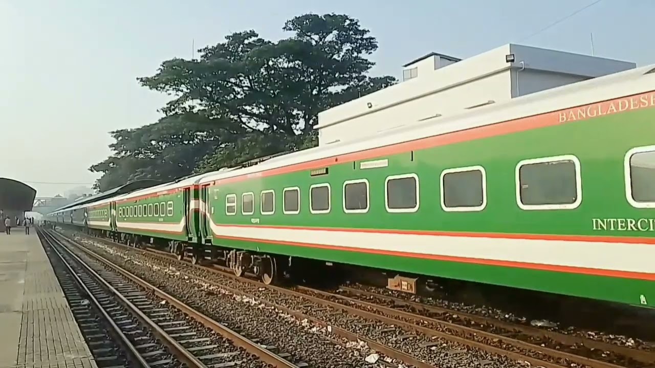 NILSAGAR Express Luxury Train leaving Tongi Station Destination Chilahati