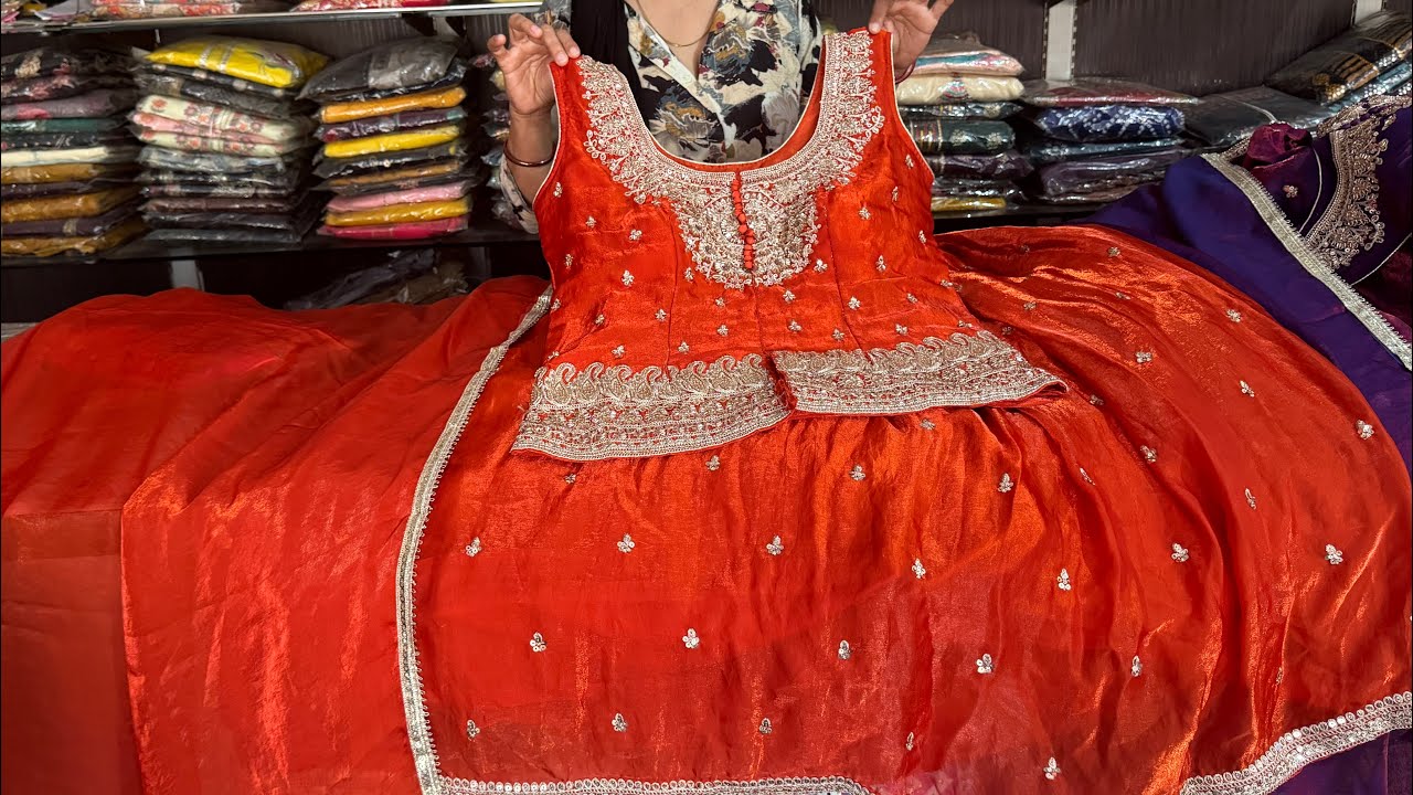 🥰🌺shorts kurti ghagra wali Heavy dress 3750rs ☎️9169543000 #partyweardress #fashion #pillukheramandi