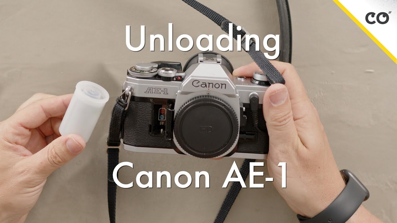 Как извлечь пленку из Canon AE-1 || Извлечение пленки