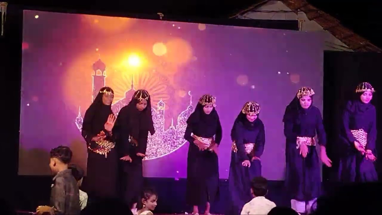 ഞങ്ങ ളുടെ അറബിക്ക് ഡാൻസ് പോളിയല്ലേ🥰🥰😘
