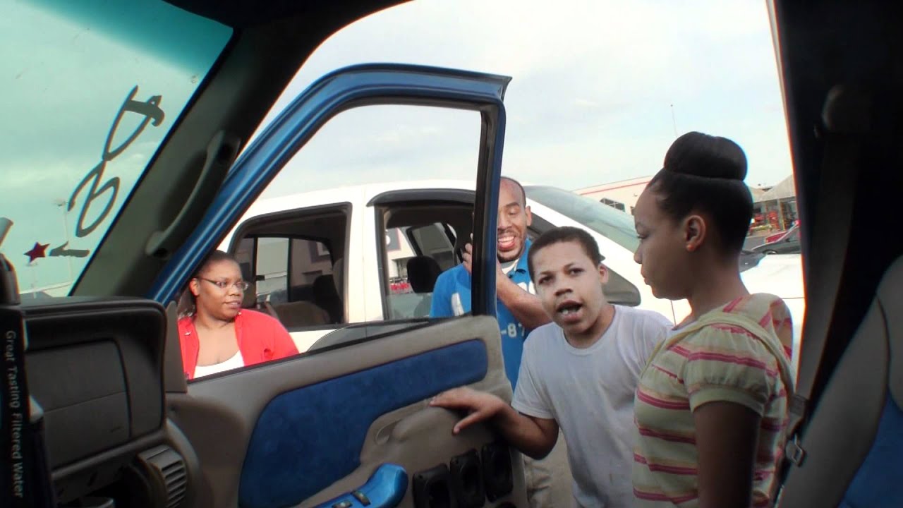 RIDICULOUS BASS 10 - KID HAS SEIZURE FROM INSANE CAR AUDIO SYSTEM