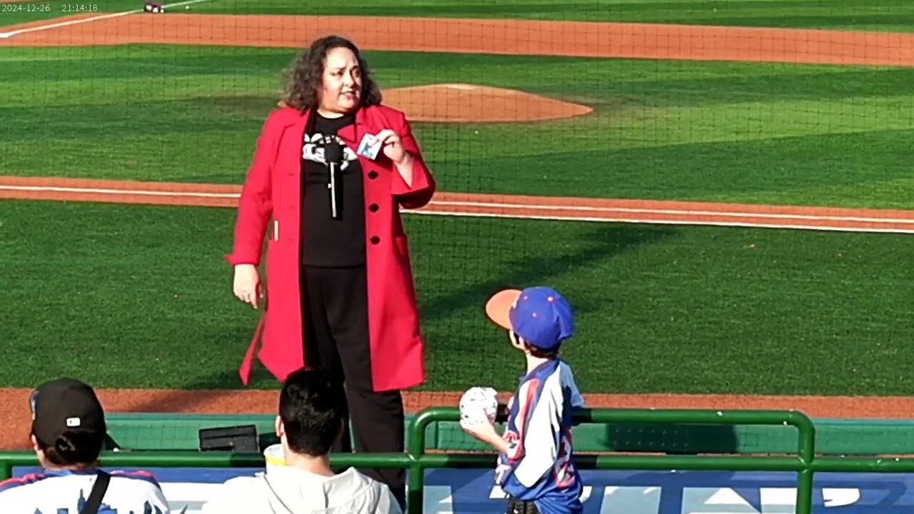 Magician at Law performing at the Brooklyn Cyclones Ballgame 7-11-25