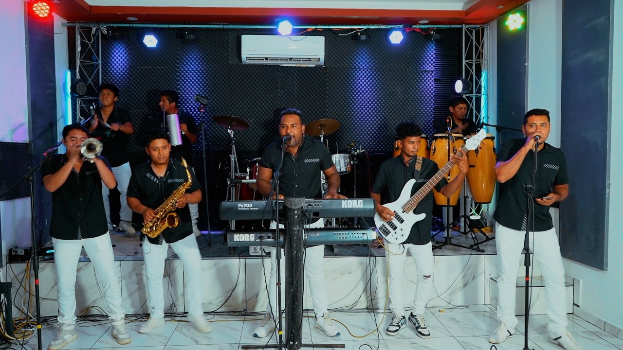 Grupo 5/25- El Palomito/Cuando Vuelvas/Baila Morenita