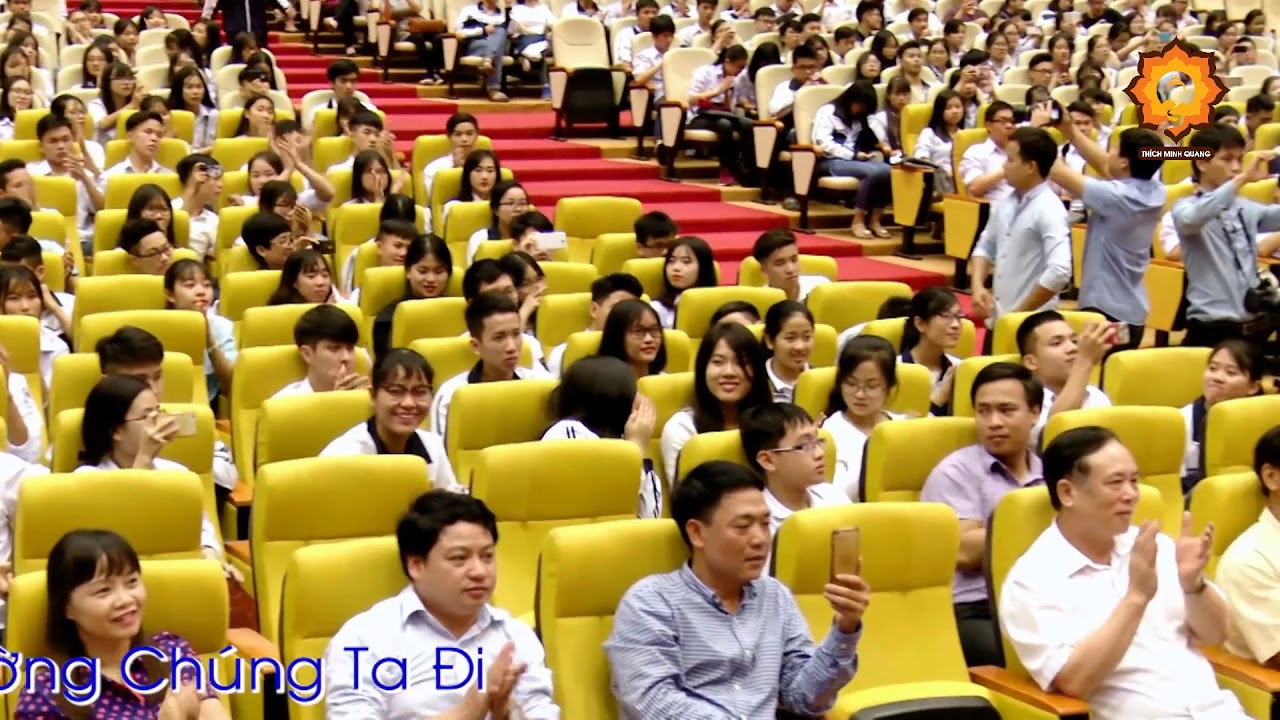 Chi sẻ pháp thoại với Trường THPT Đinh Tiên Hoàng I Con đường chúng ta đi I TT.Thích Minh Quang