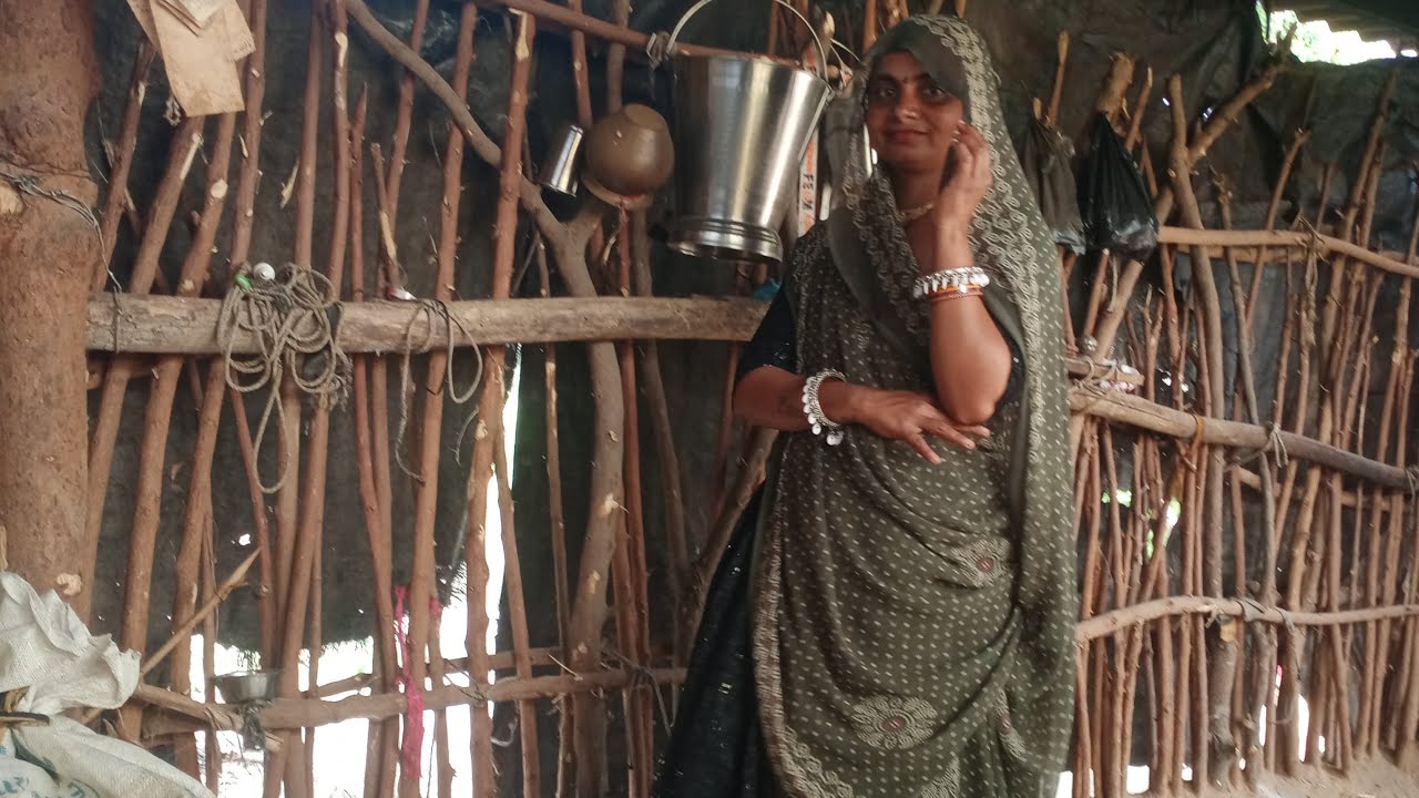 Bhagvati Thakor લાઇવ છે!