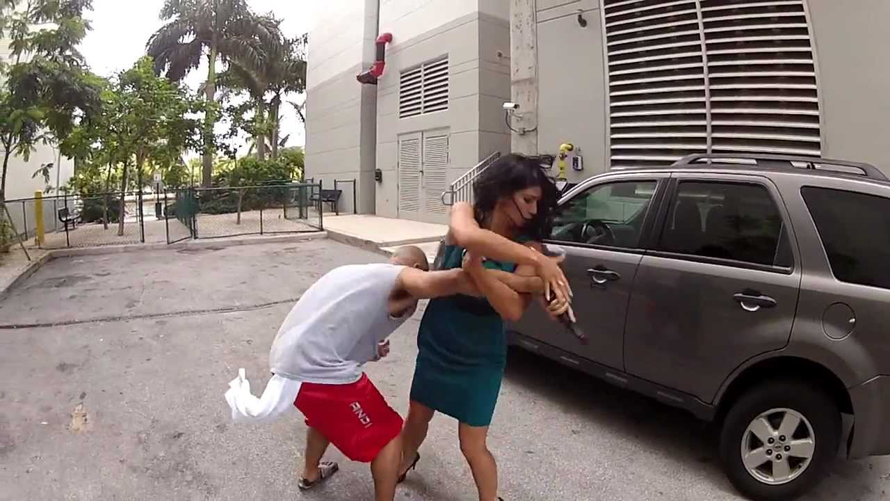 I AM ELITE KRAV MAGA - Street Attacks