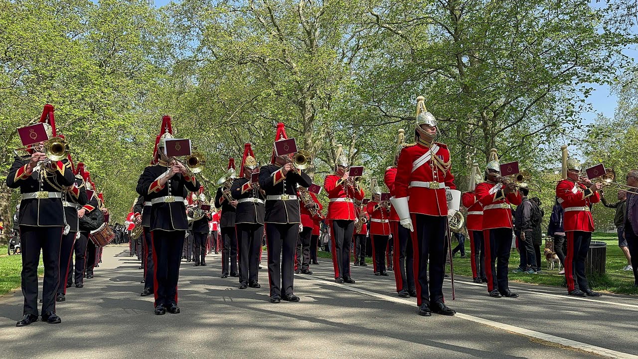 Fantastic Views as Household Cavalry March to Hyde Park - Cavalry Sunday 2023