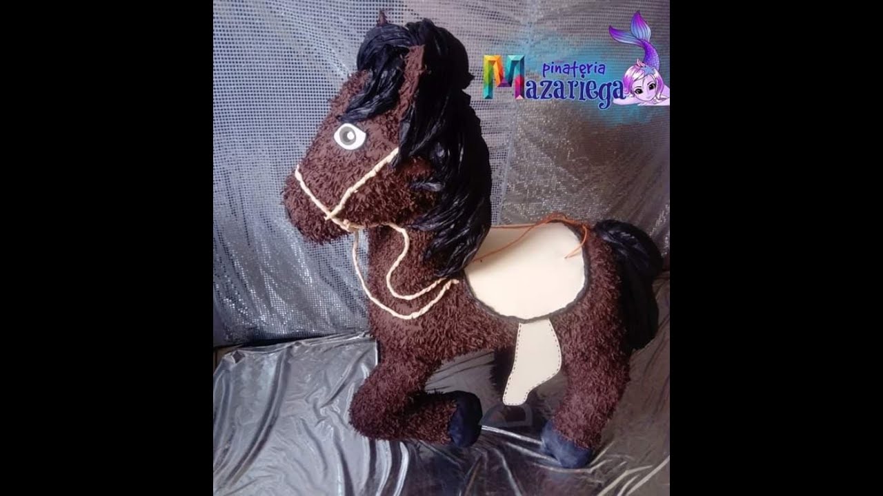 Piñata de caballo cafe
