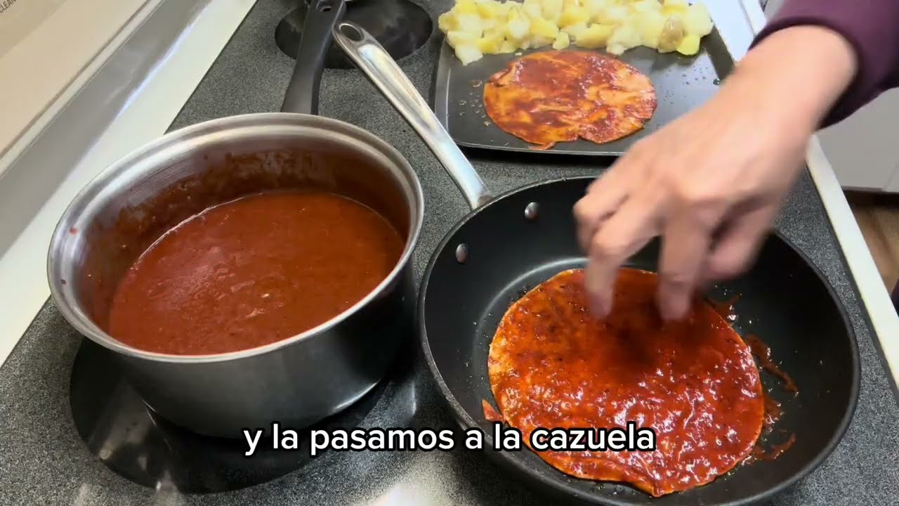 Enchiladas rojas, te muestro el paso a paso #comidafacil #receta 