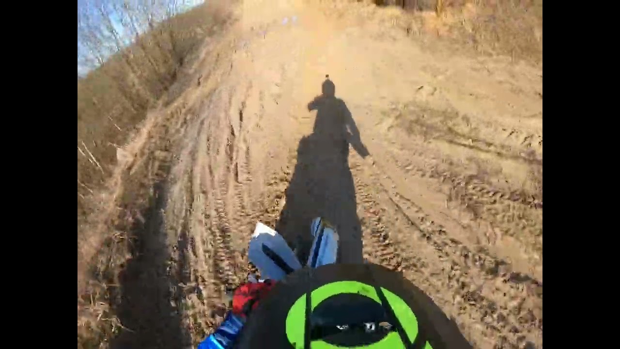 ThumpStar Tsf 250 Enduro na torze motocrossowym