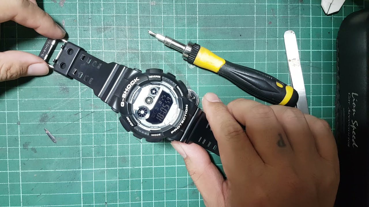 G-SHOCK รุ่น GD-120 เปลี่ยนถ่านใช้เบอร์อะไร??
