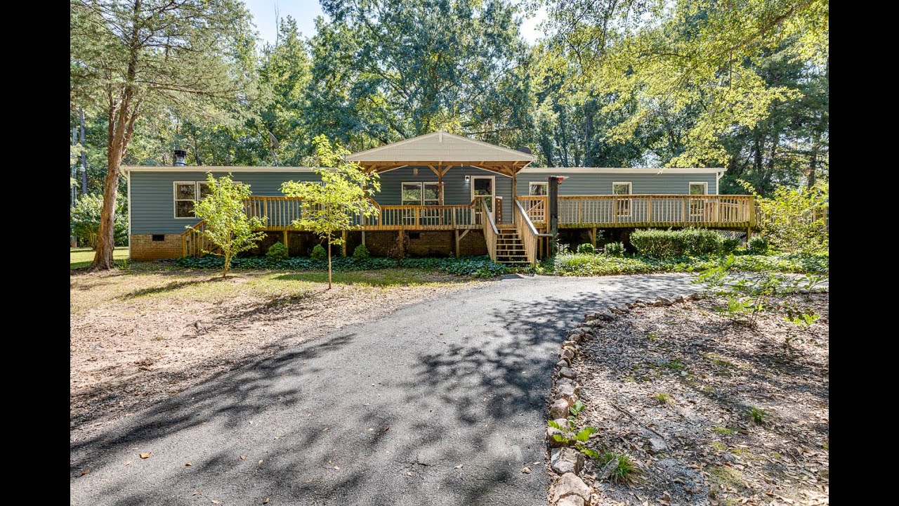 🏡 Two Homes for the Price of One? Multi-Generational Living Tour in Gray Court, SC!