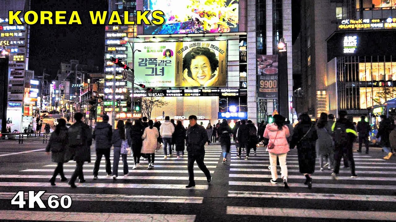 Walking Around Gangnam Station in Seoul, South Korea [4K Night Walk]