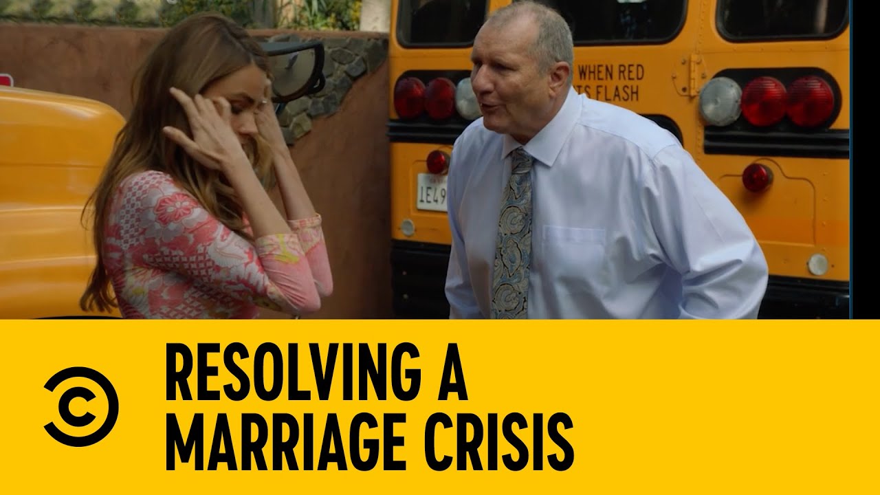 Resolving A Marriage Crisis | Modern Family | Comedy Central Africa