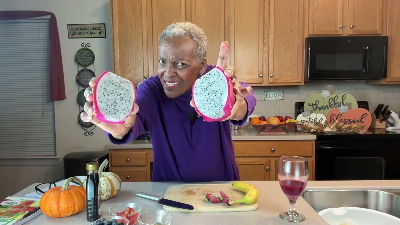 RawVember in November: Going Raw in November; Dragon Fruit Bowl