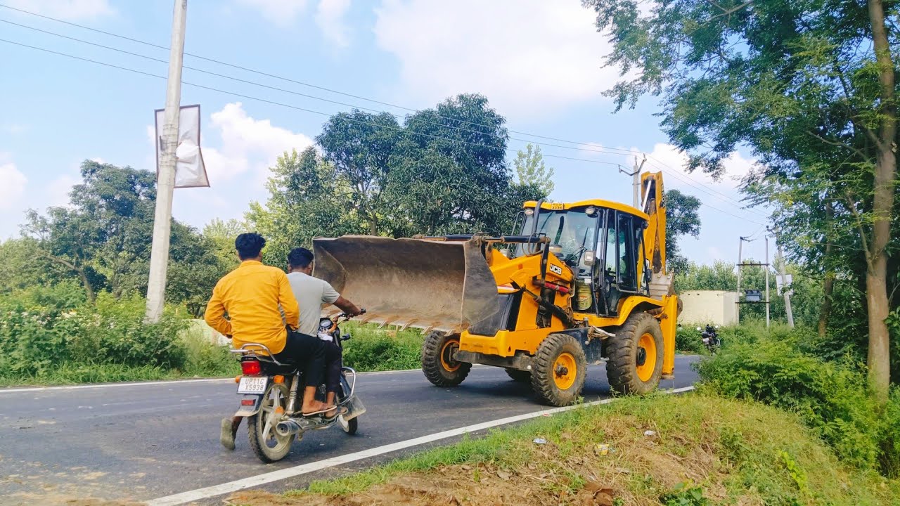 JCB 3dx Machine Full Power Work in Field 💪 JCB मशीन ने खेत में नया रास्ता बना दिया