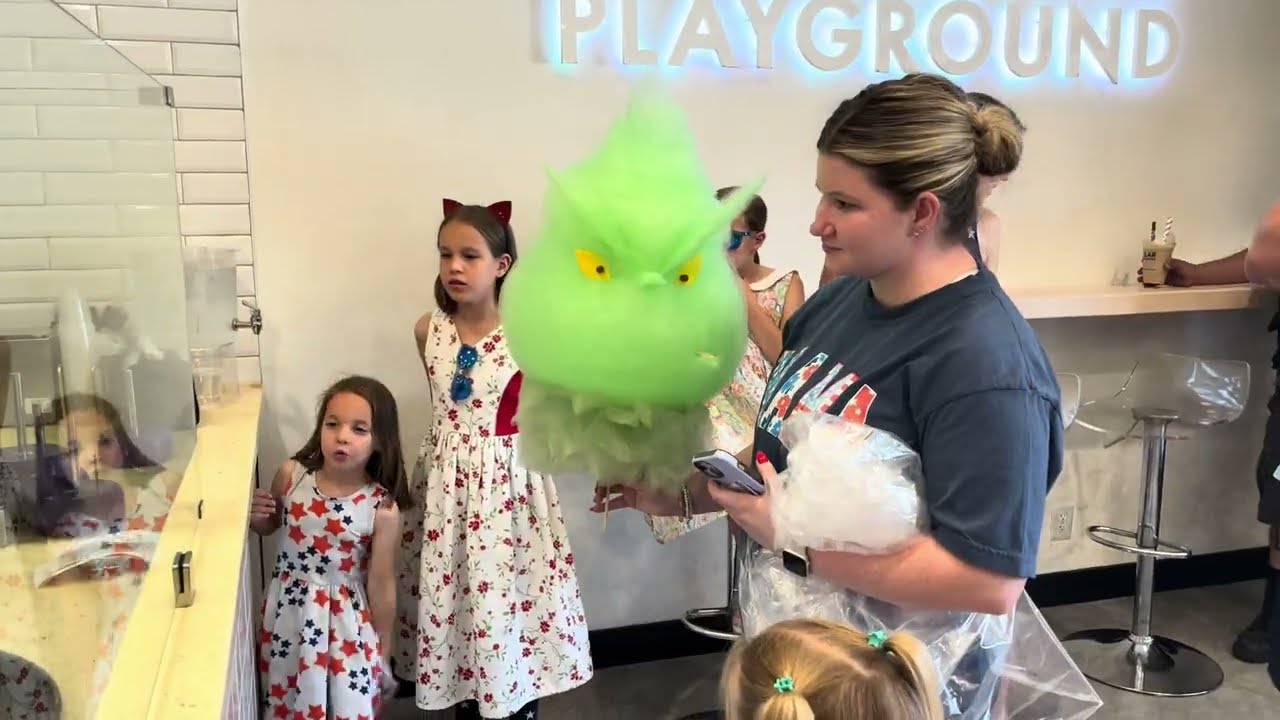 Polar Playground - Cotton Candy Character