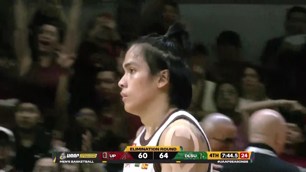 UP's Remogat, DLSU's Marasigan EXCHANGE TRIPLES in 4Q 🏀 | UAAP Season 88 Men’s Basketball